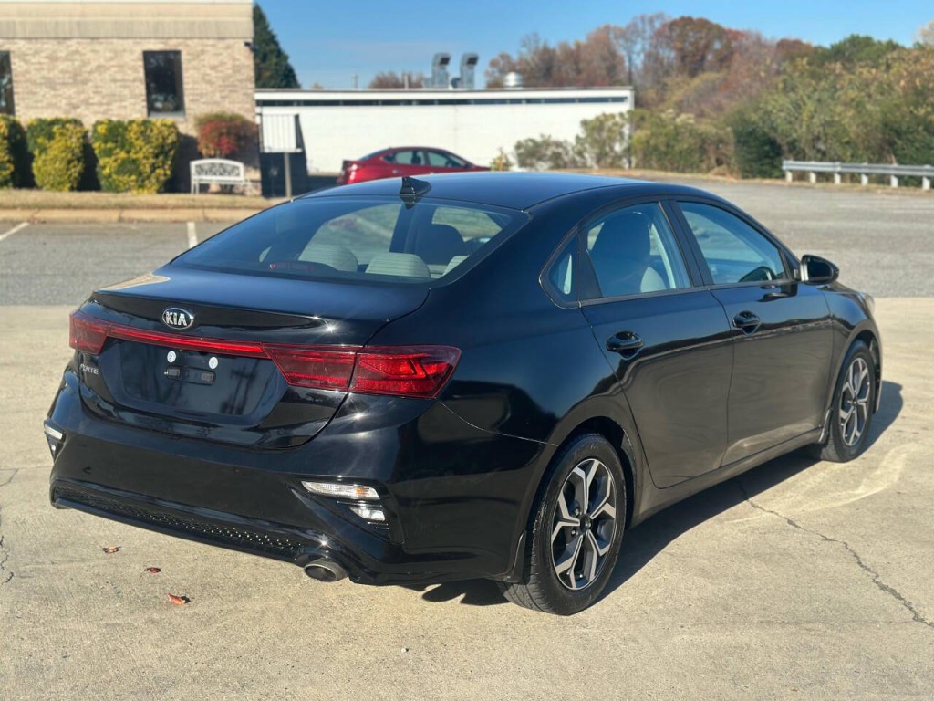 2020 Kia Forte Image 4