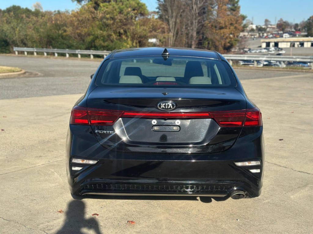 2020 Kia Forte Image 5