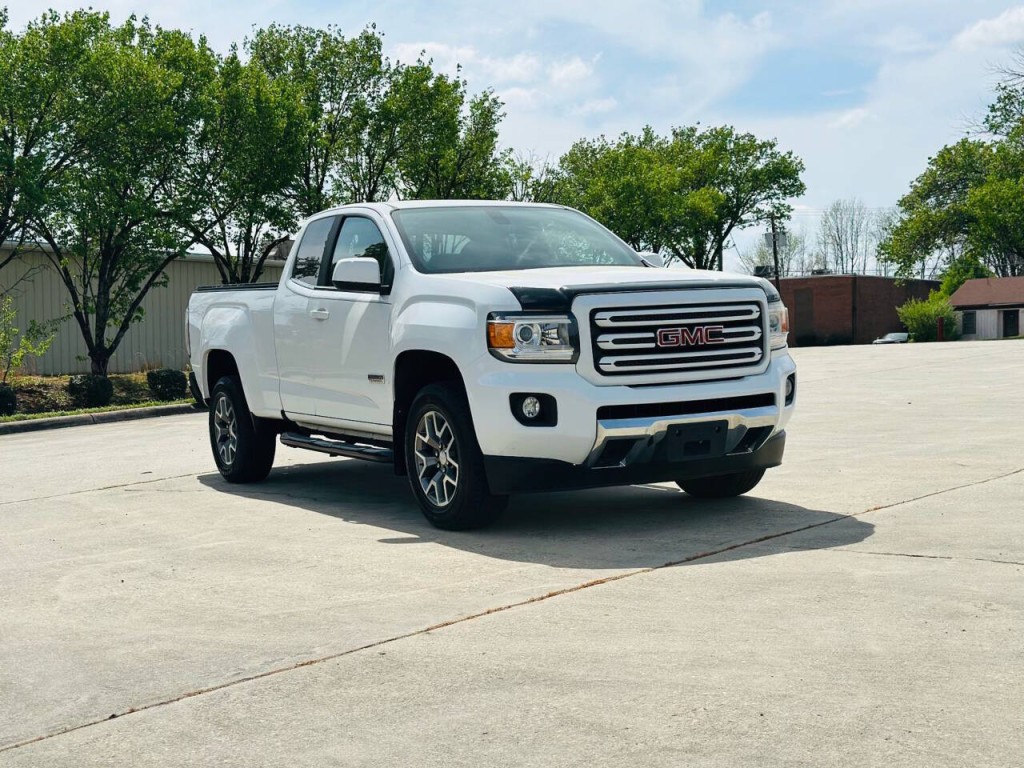 2017 GMC Canyon Image 6