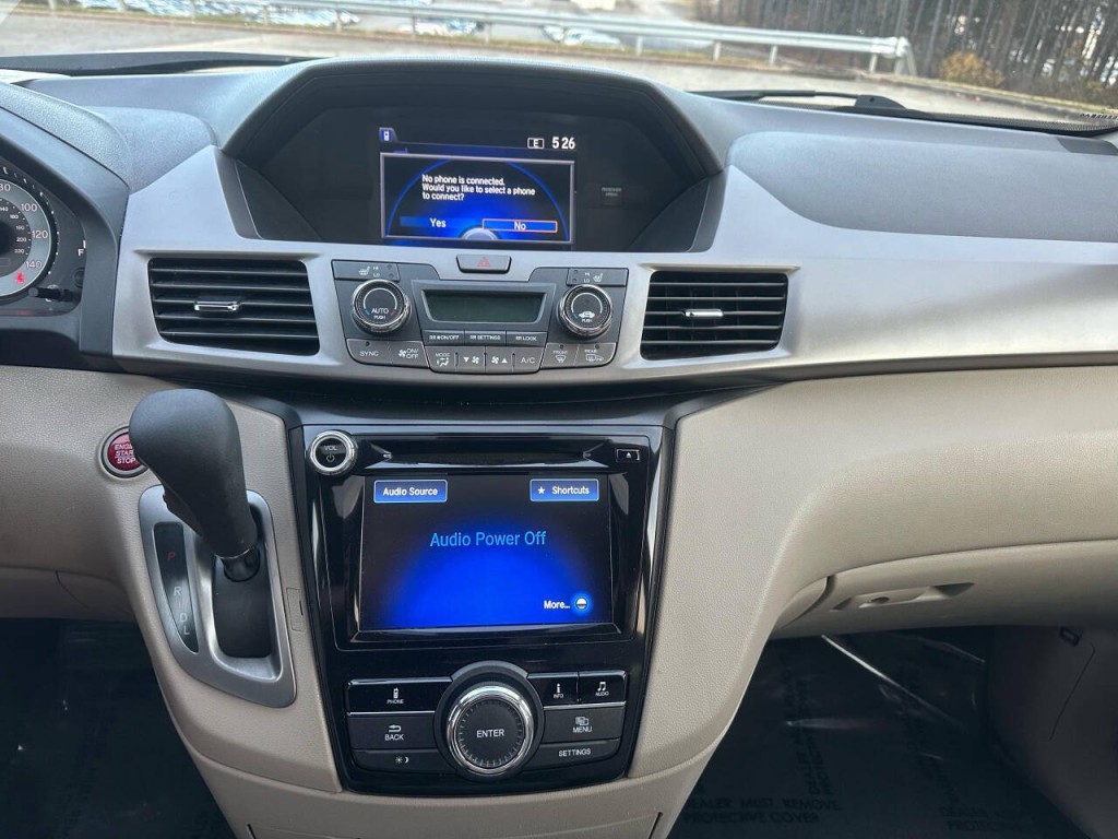 2016 Honda Odyssey Image 16