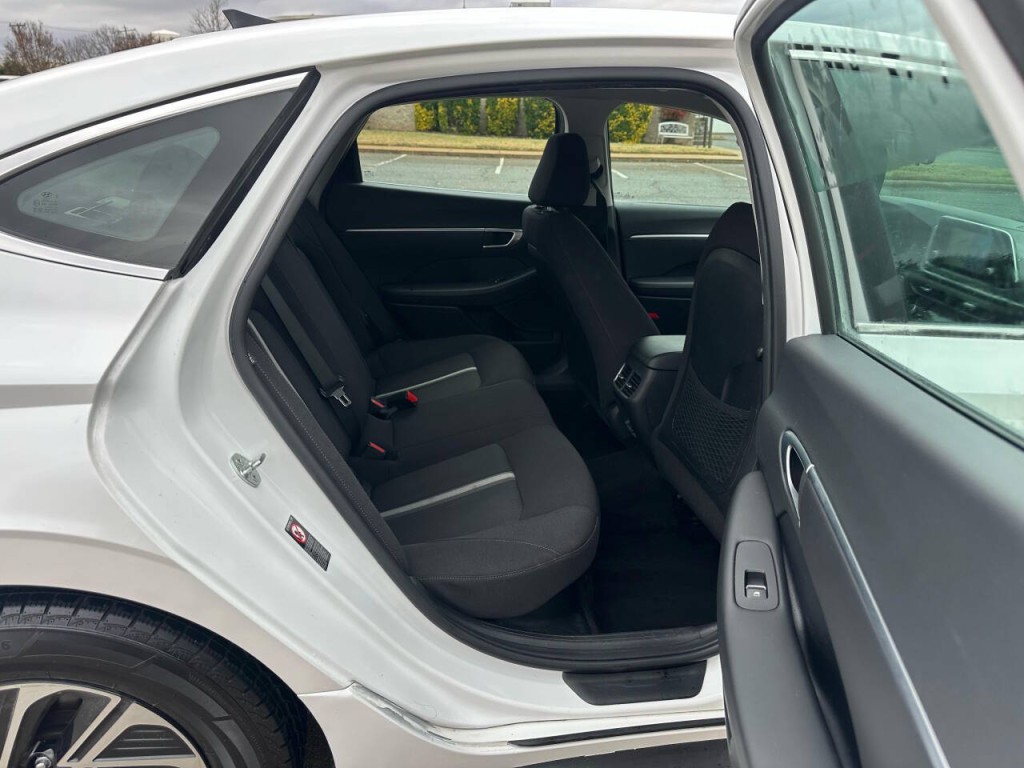 2022 Hyundai Sonata Image 10