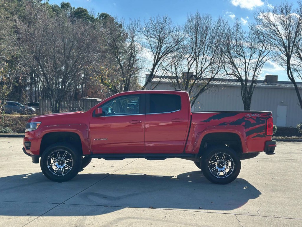 2020 Chevrolet Colorado Image 2