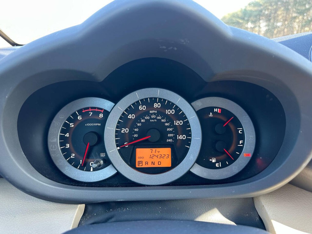 2011 Toyota Rav4 Image 14