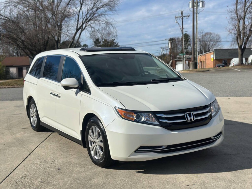 2016 Honda Odyssey Image 7