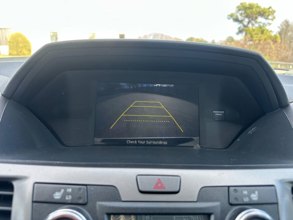 2016 Honda Odyssey Image 16