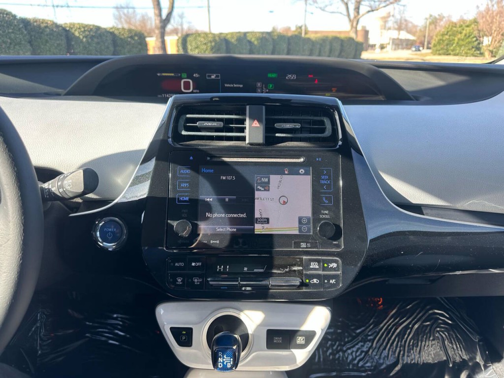 2016 Toyota Prius Image 13