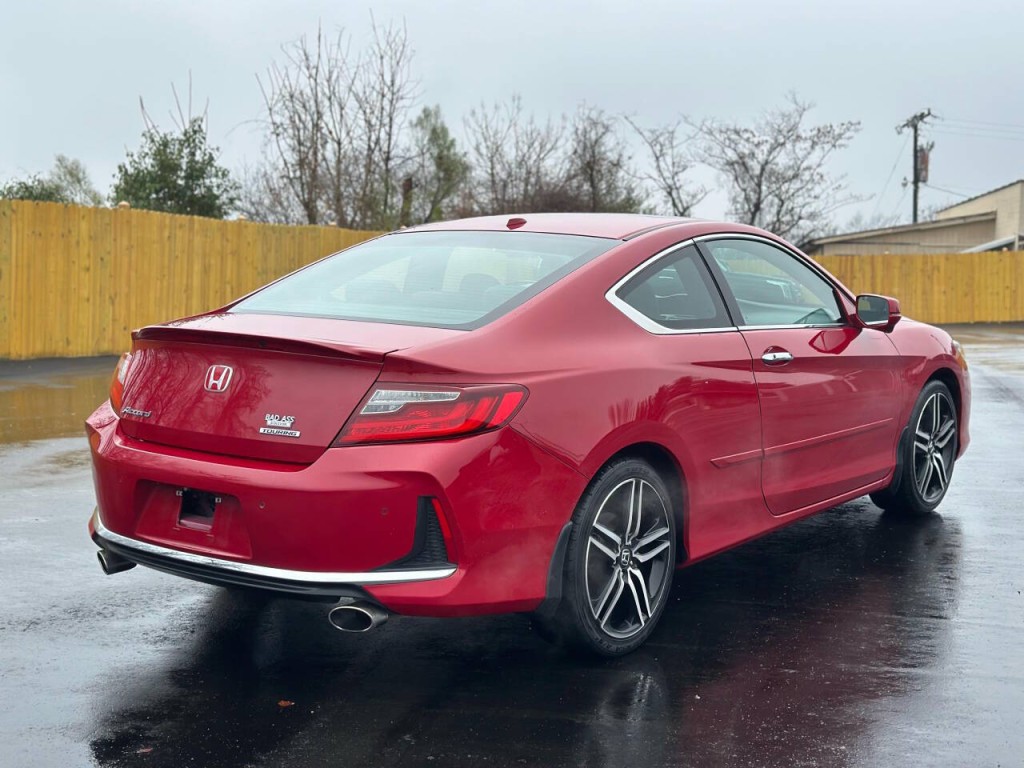 2016 Honda Accord Image 5