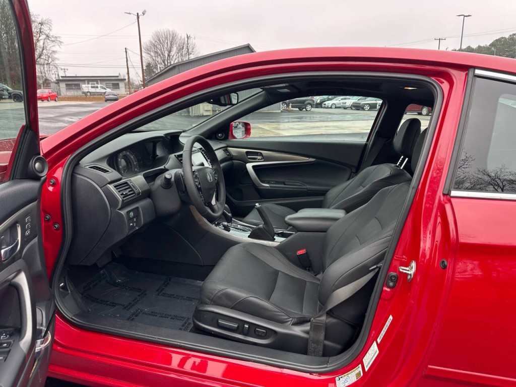 2016 Honda Accord Image 7