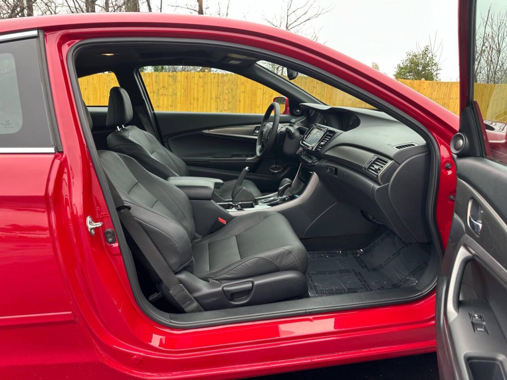 2016 Honda Accord Image 8