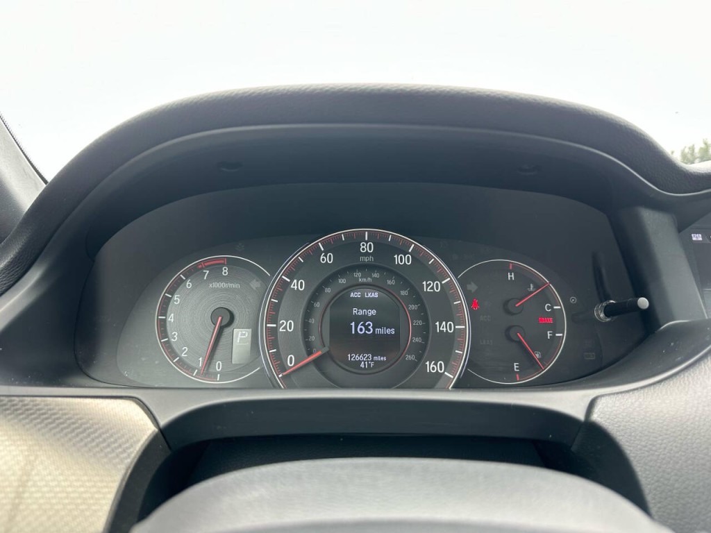 2016 Honda Accord Image 10