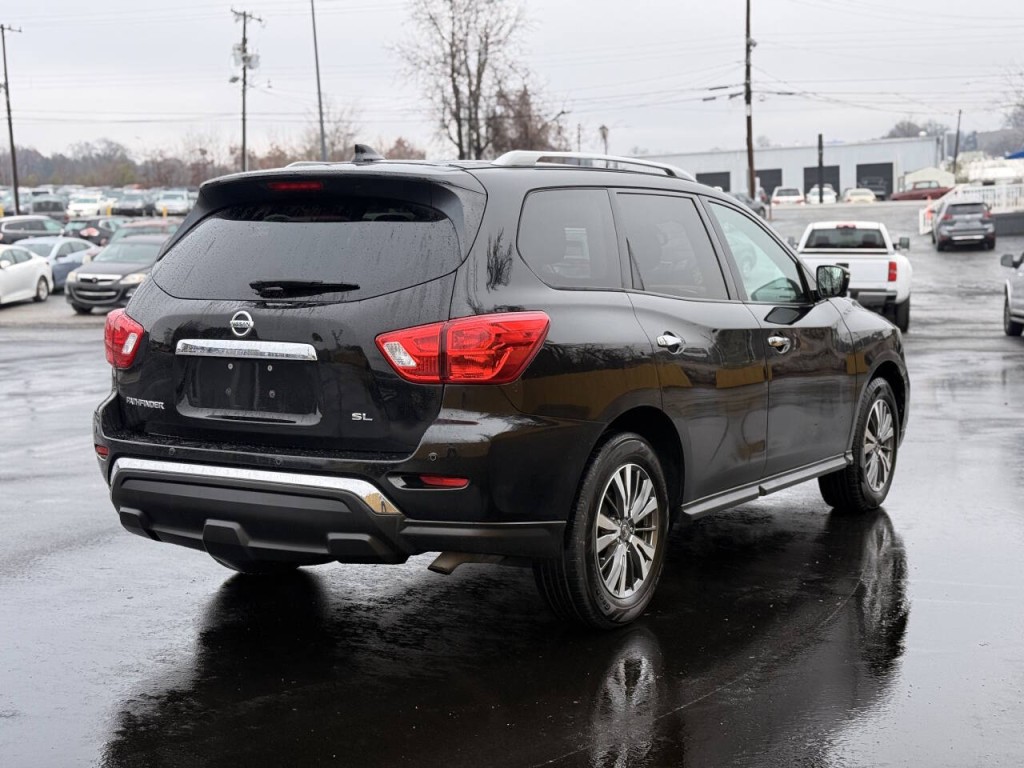 2020 Nissan Pathfinder Image 5
