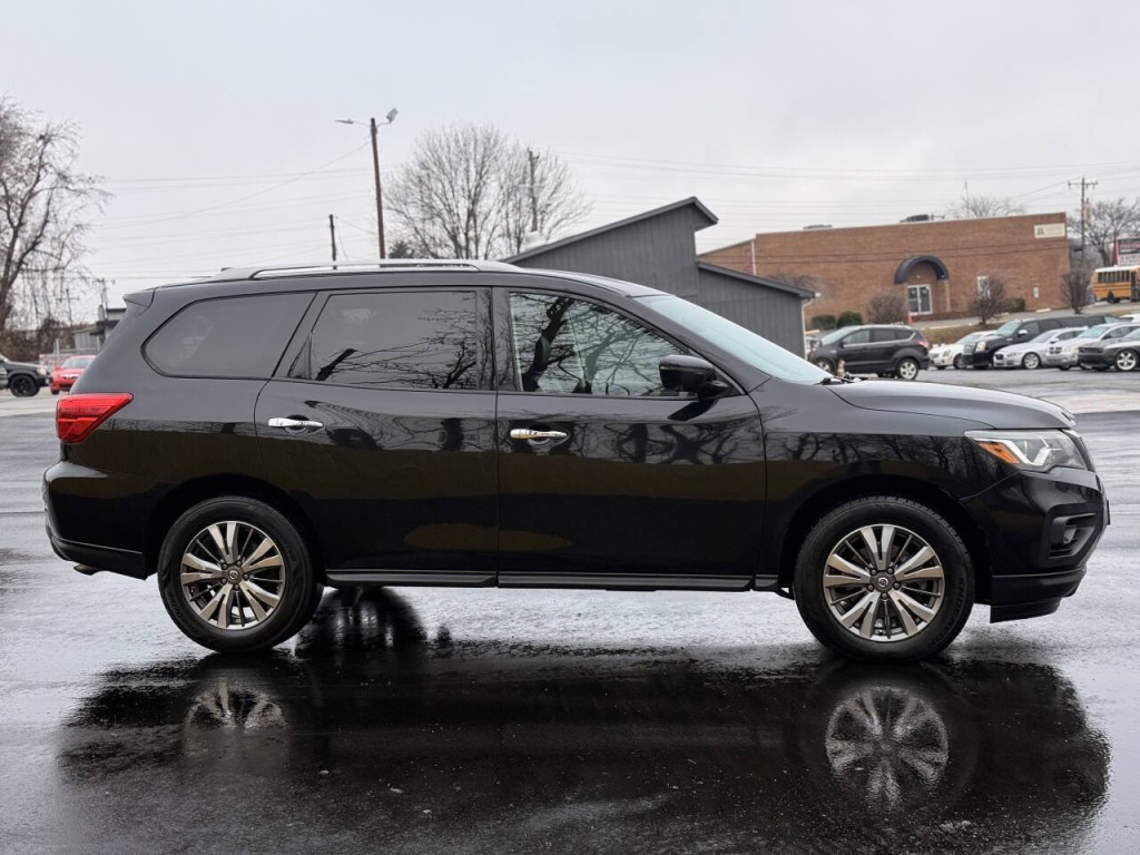 2020 Nissan Pathfinder Image 6