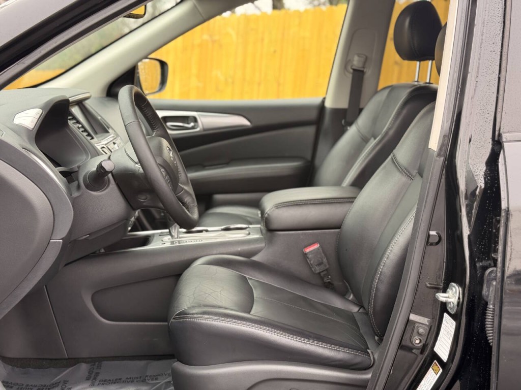 2020 Nissan Pathfinder Image 8