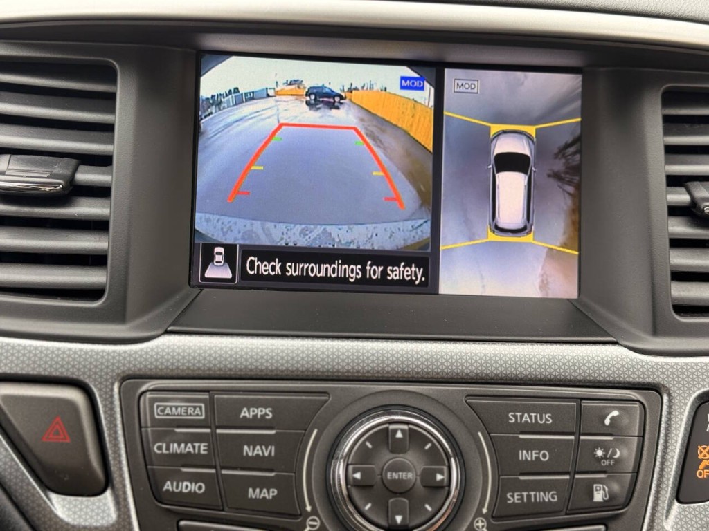 2020 Nissan Pathfinder Image 15