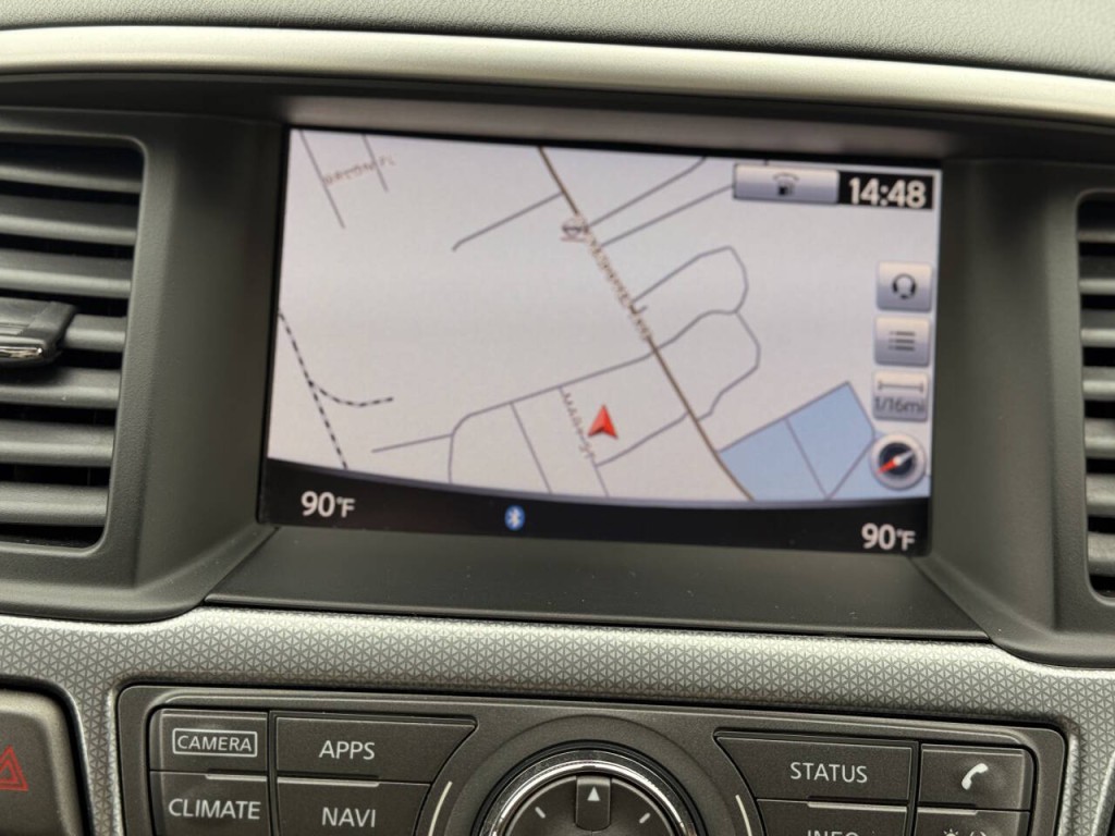 2020 Nissan Pathfinder Image 16