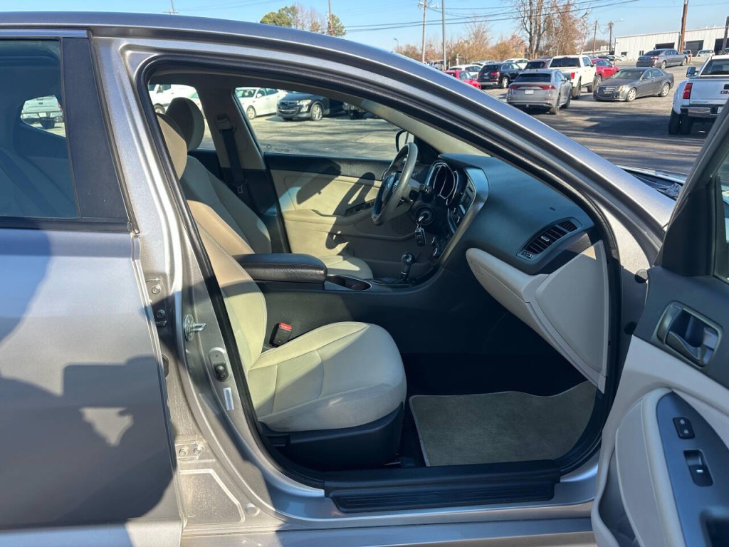 2014 Kia Optima Image 12