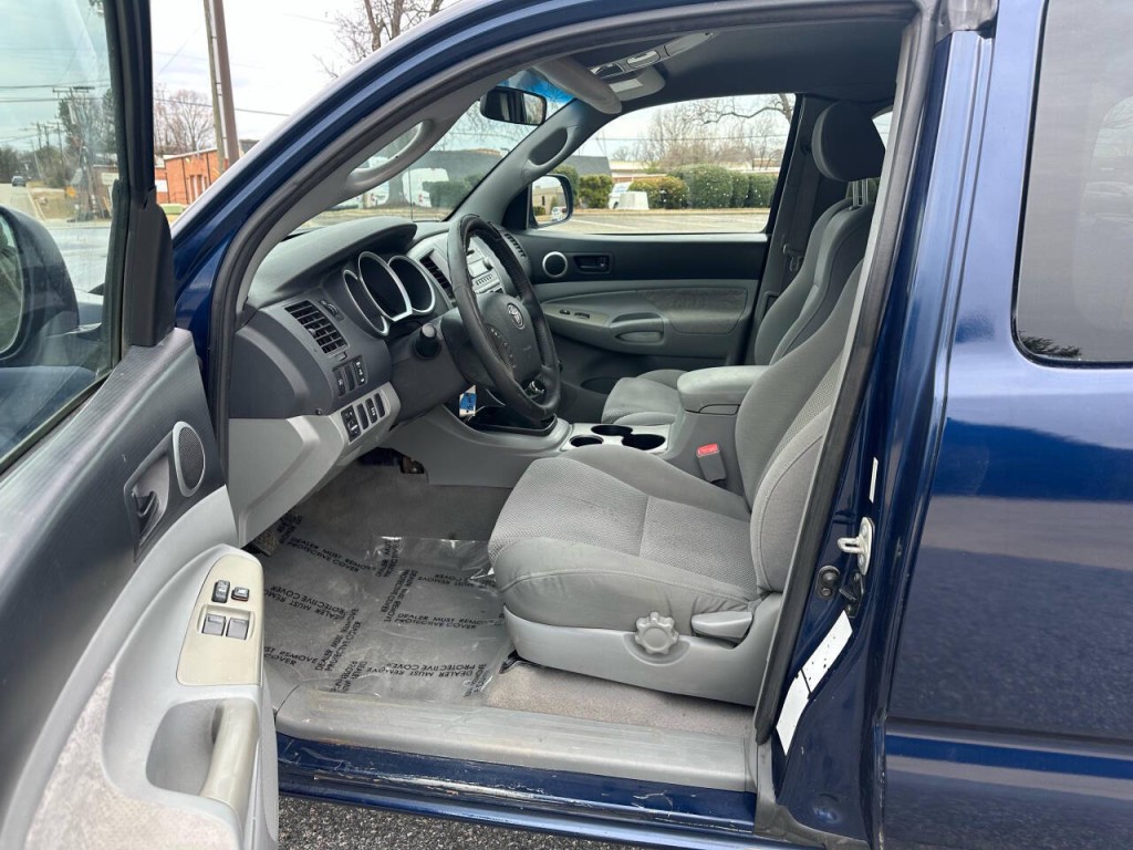 2007 Toyota Tacoma Image 7