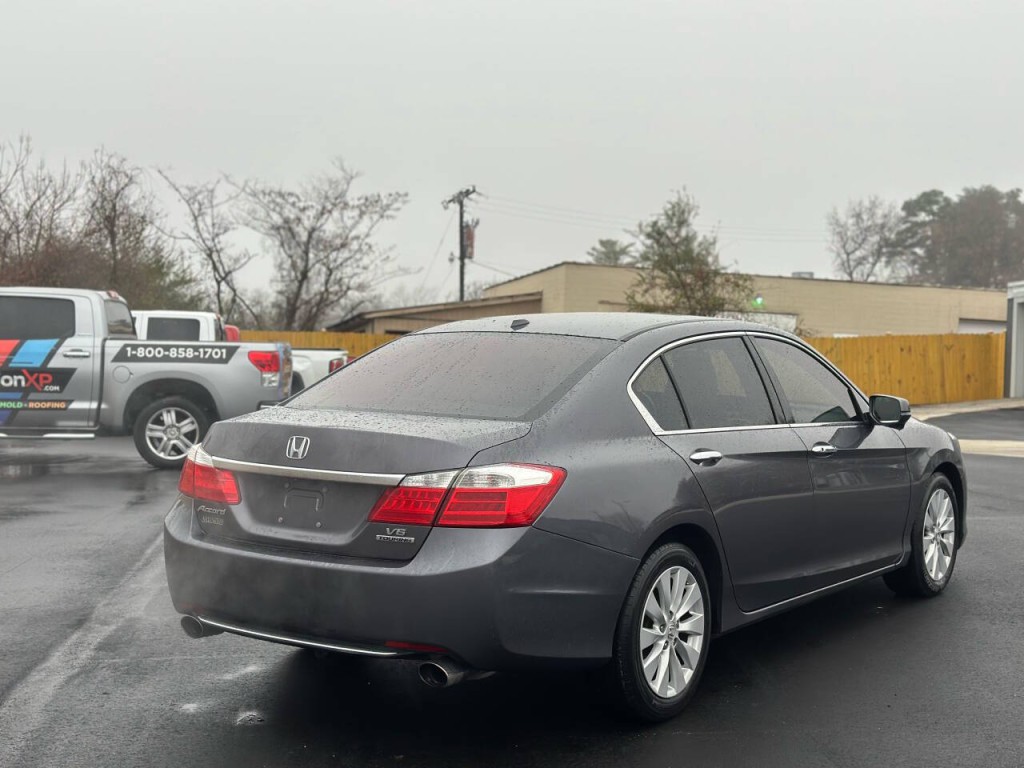 2015 Honda Accord Image 5