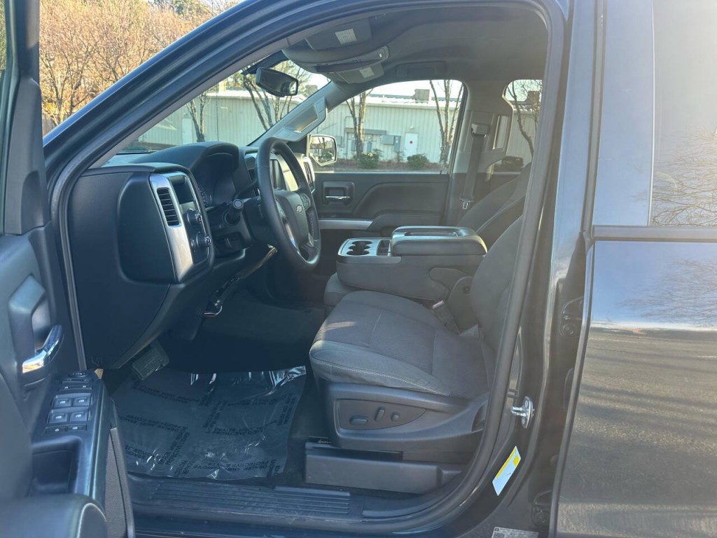 2018 Chevrolet Silverado 1500 Image 8