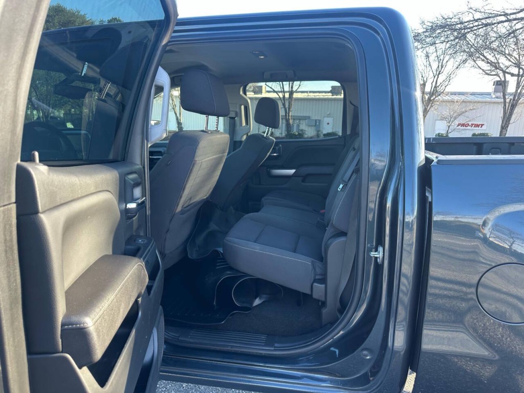 2018 Chevrolet Silverado 1500 Image 9