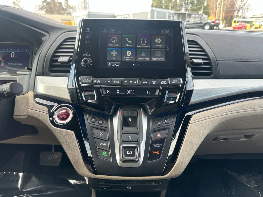 2018 Honda Odyssey Image 15