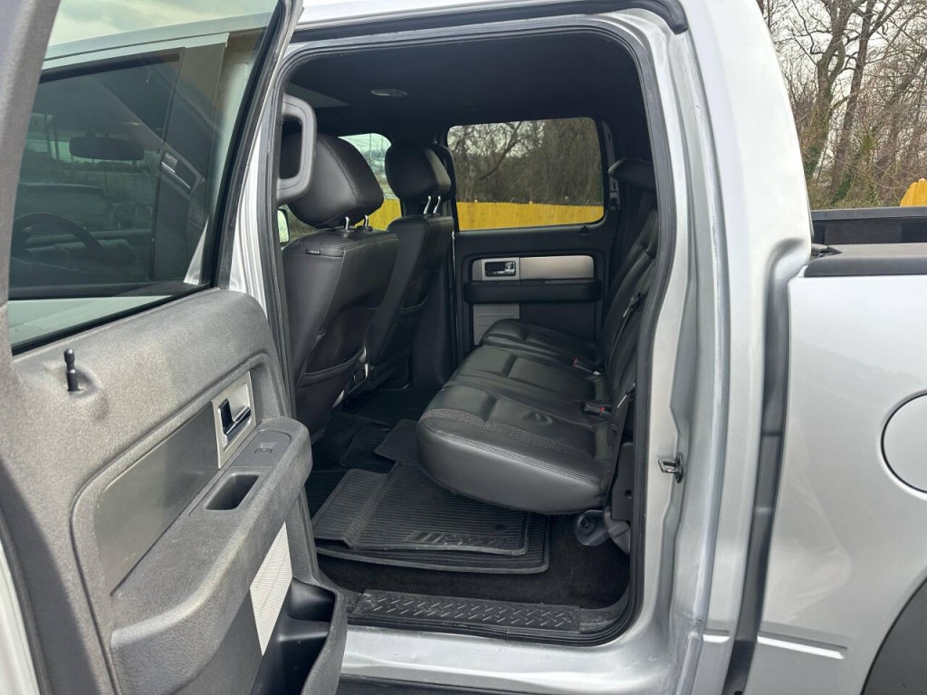 2014 Ford F-150 Image 9