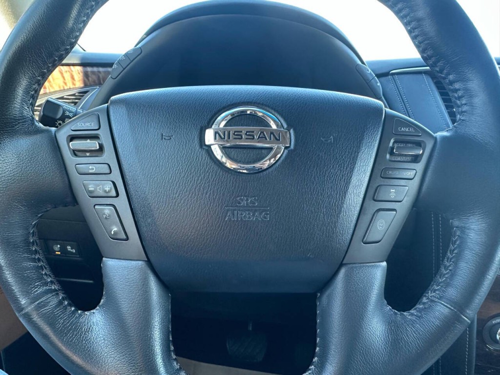 2017 Nissan Armada Image 15