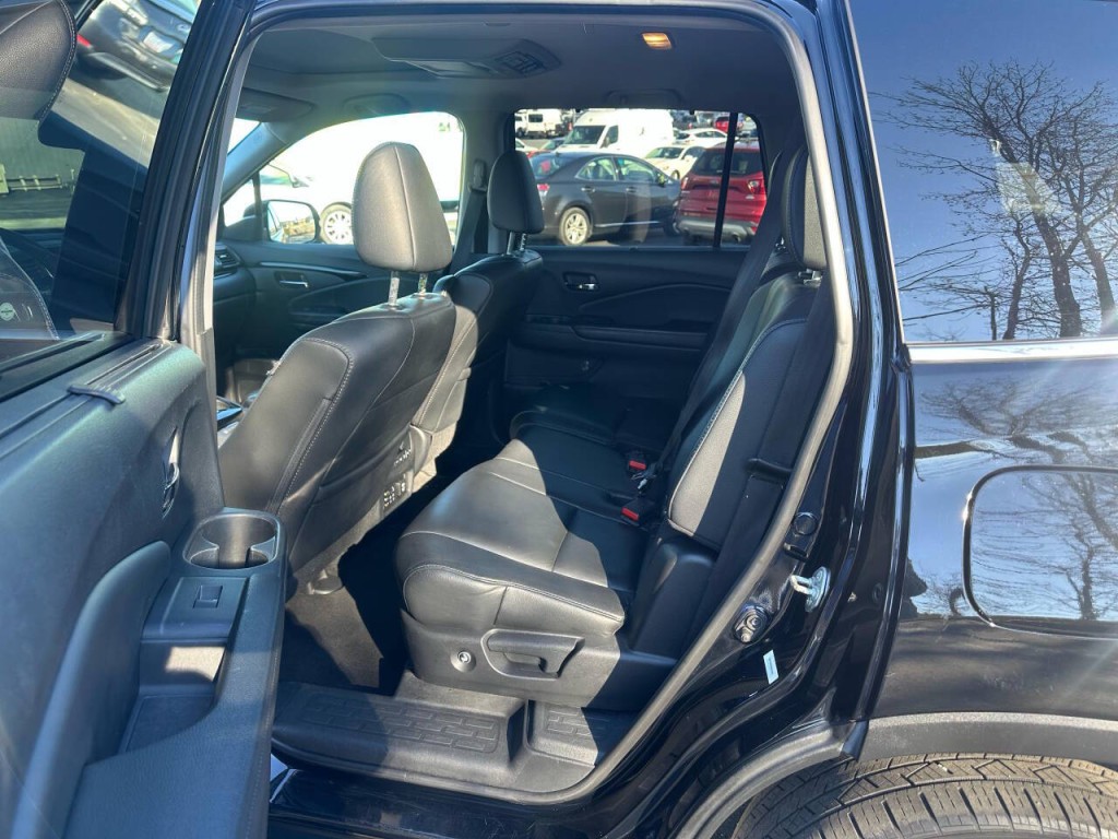 2016 Honda Pilot Image 9