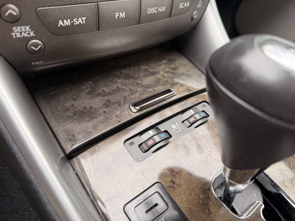 2009 Lexus IS 250 Image 15