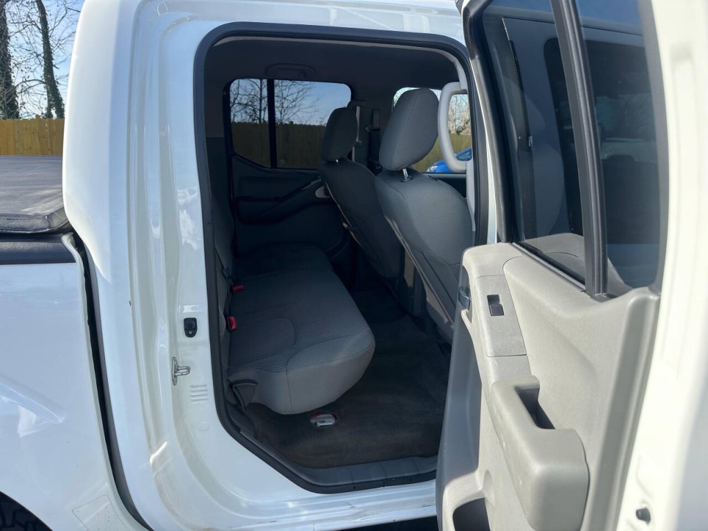 2018 Nissan Frontier Image 10
