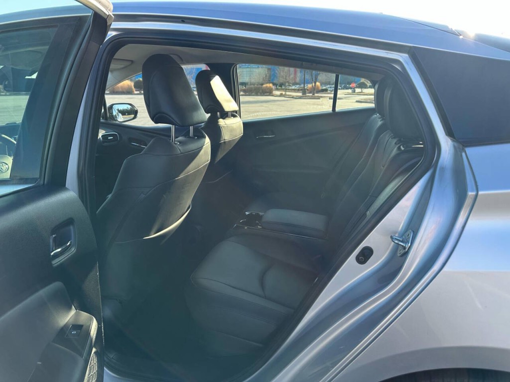 2017 Toyota Prius Image 9