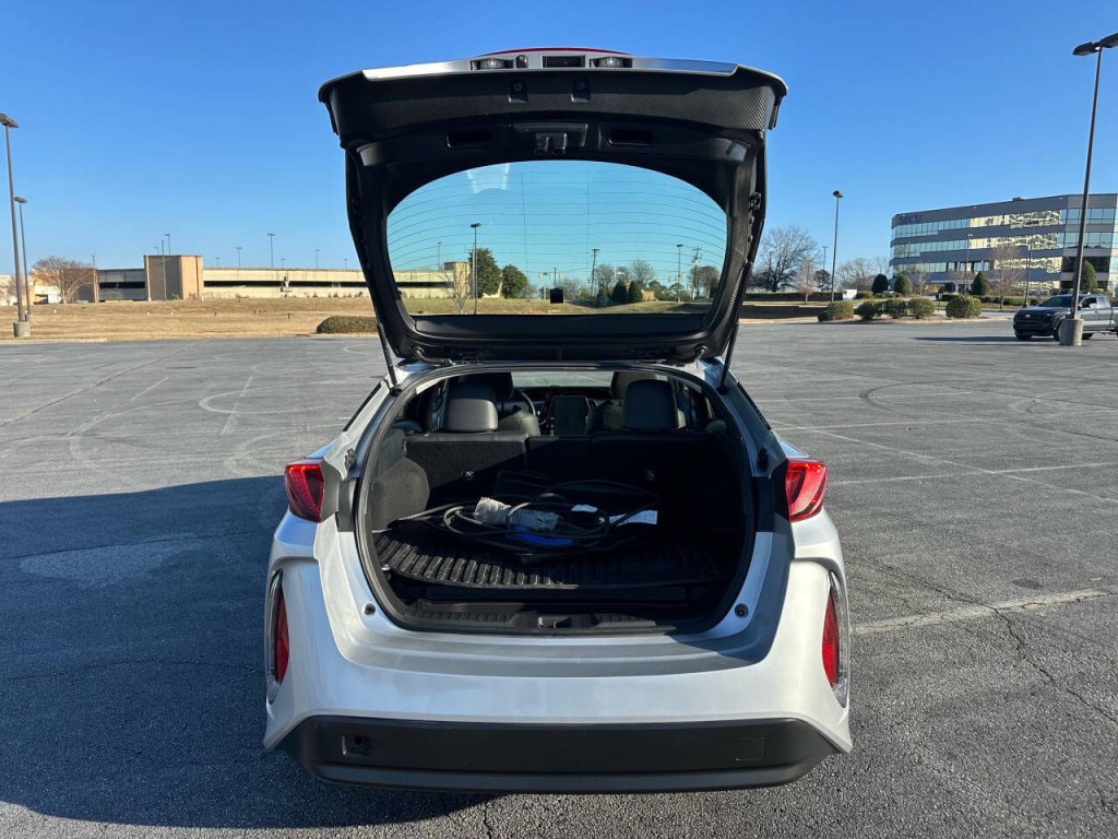 2017 Toyota Prius Image 13