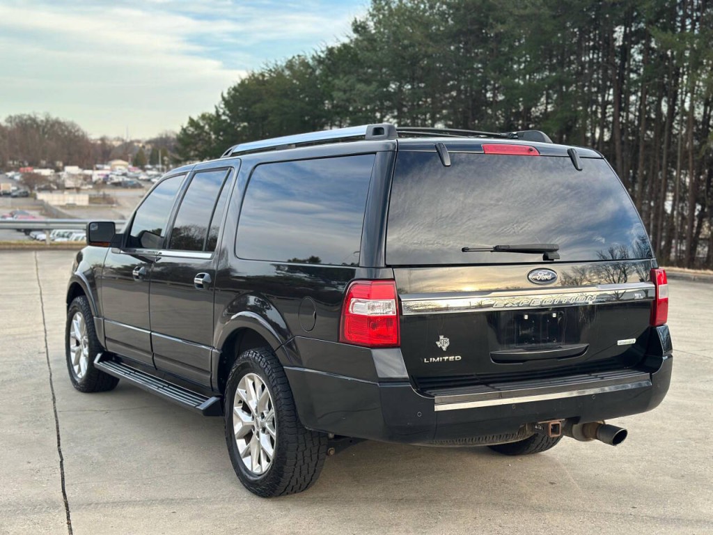 2016 Ford Expedition Image 3