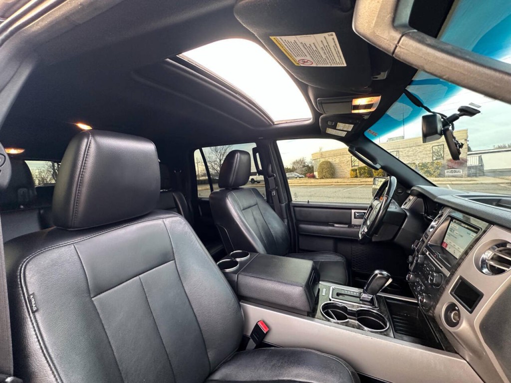 2016 Ford Expedition Image 13
