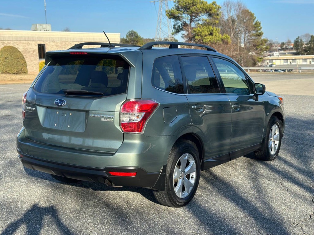 2015 Subaru Forester Image 5