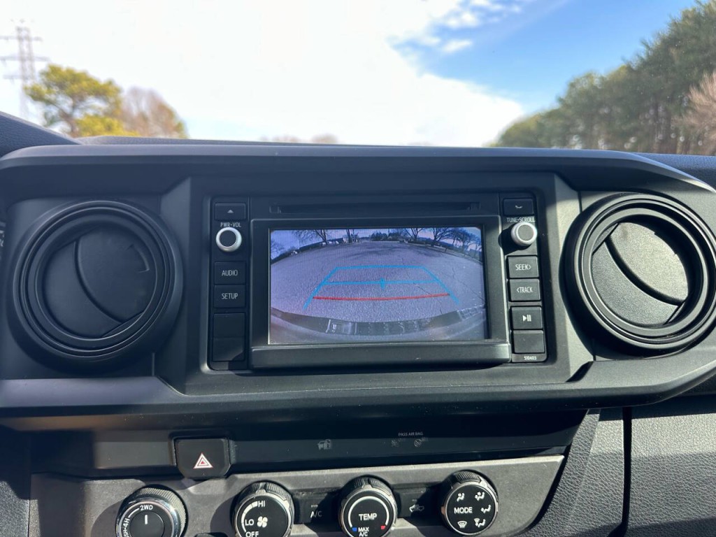 2019 Toyota Tacoma Image 14