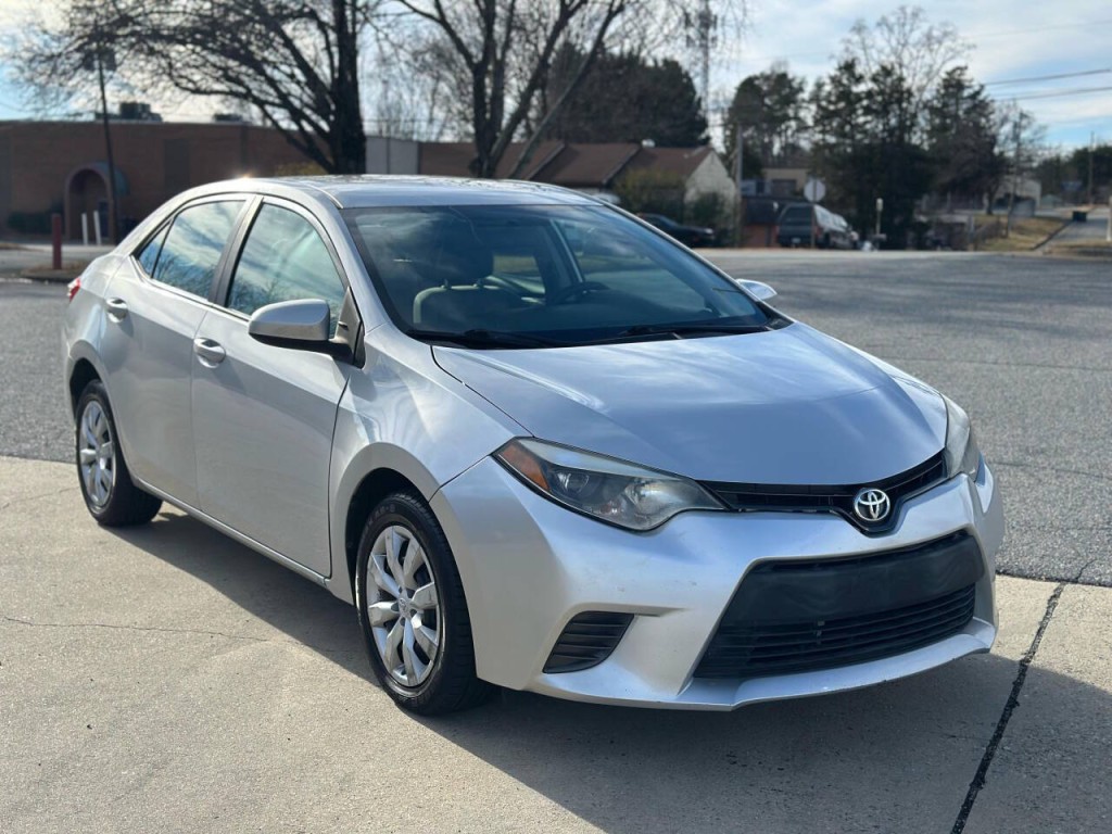 2015 Toyota Corolla Image 7