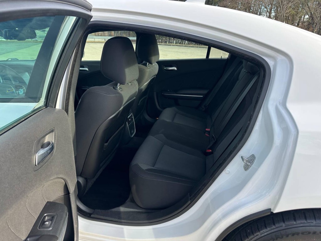 2018 Dodge Charger Image 9