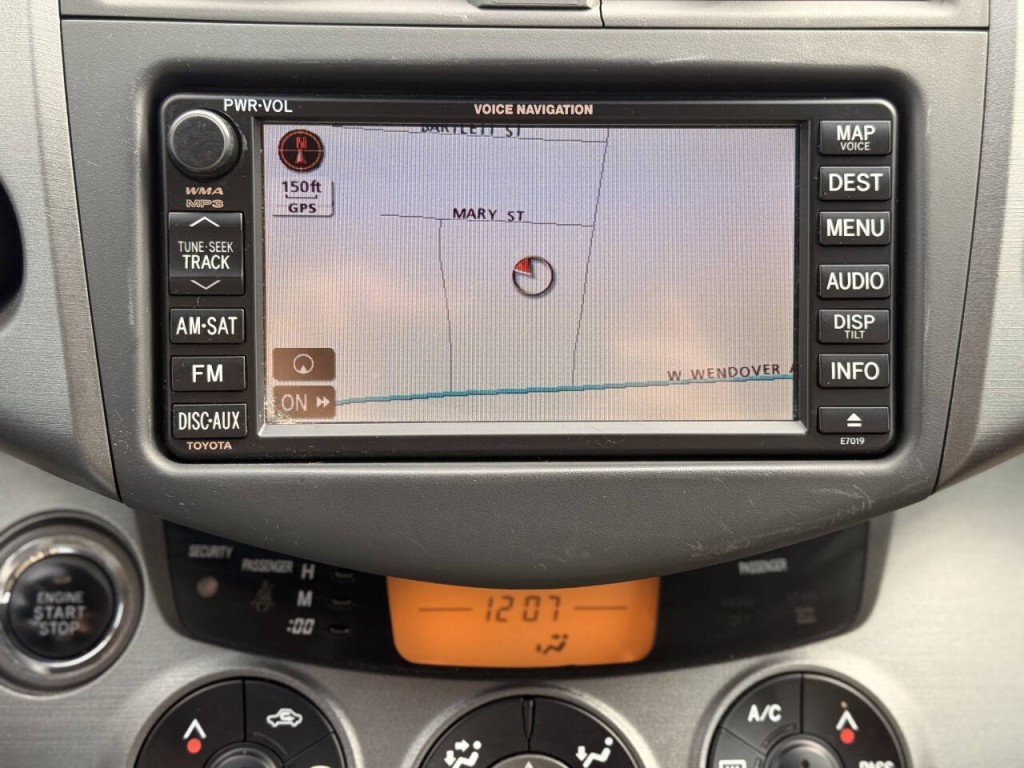 2011 Toyota Rav4 Image 16