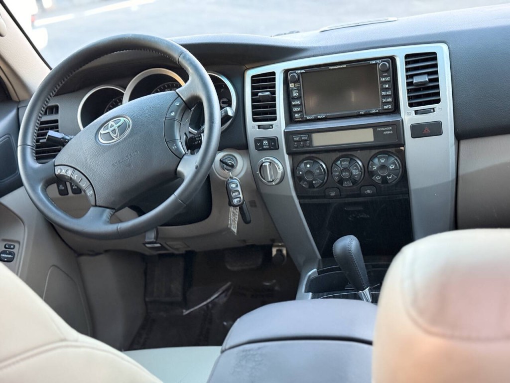 2007 Toyota 4Runner Image 12