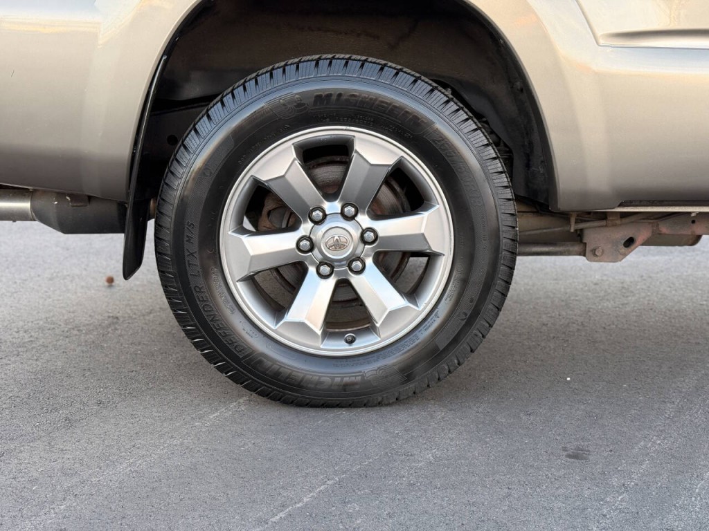 2007 Toyota 4Runner Image 22