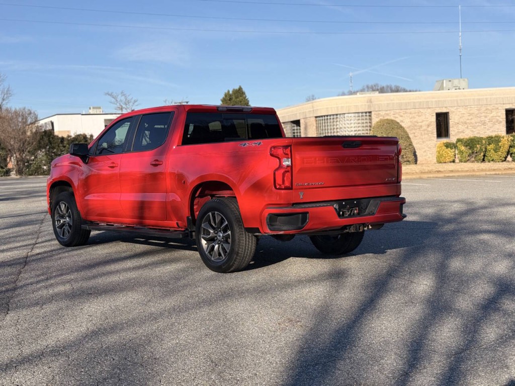 2019 Chevrolet Silverado 1500 Image 3