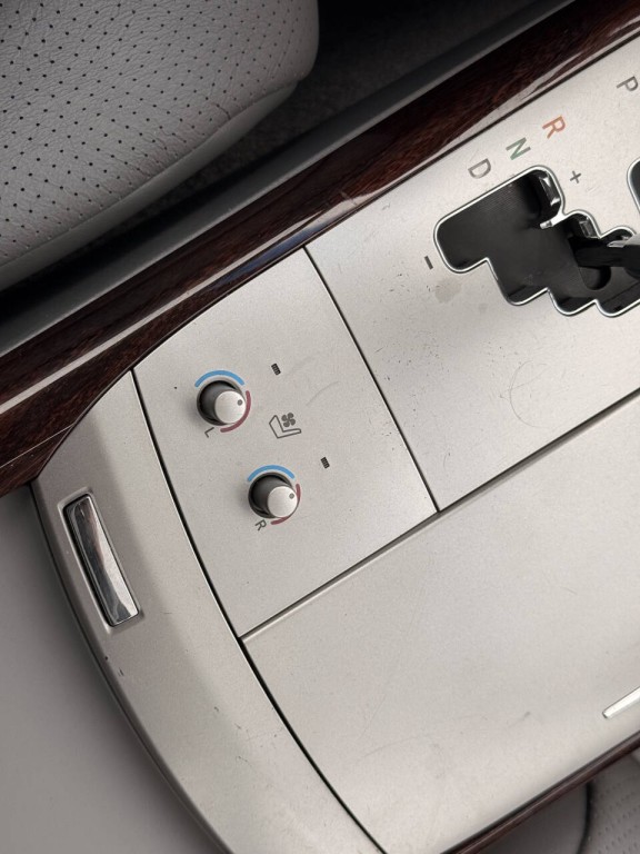 2008 Toyota Avalon Image 15