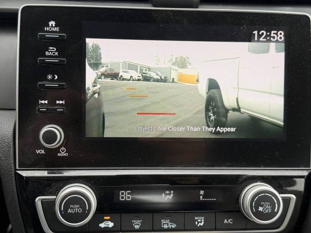 2020 Honda Insight Image 14