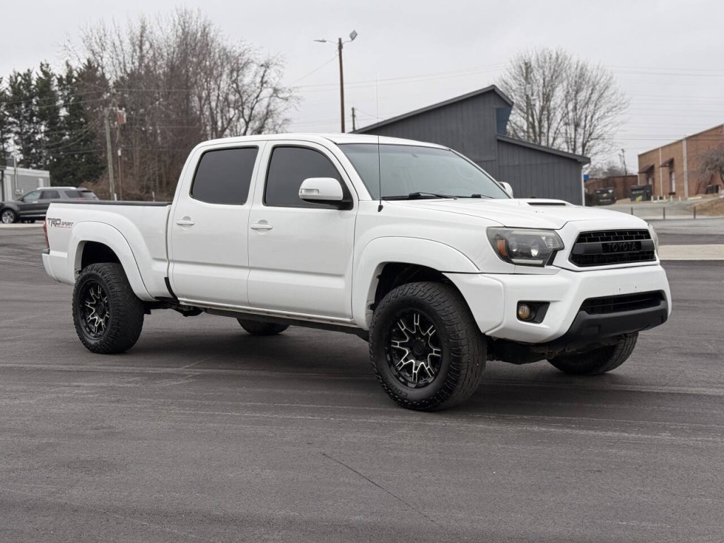2015 Toyota Tacoma Image 7