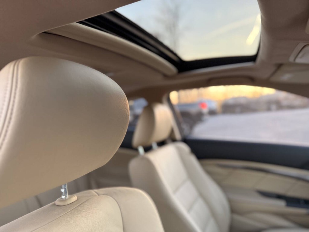 2010 Honda Accord Image 10