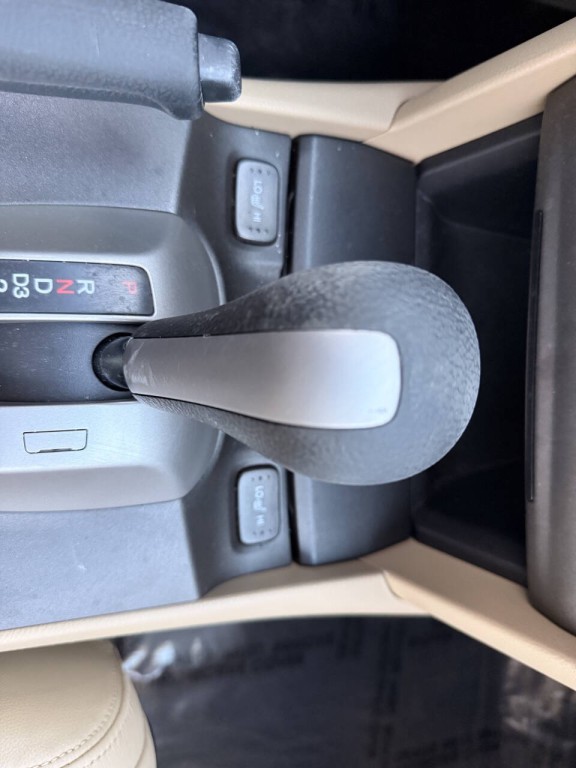 2010 Honda Accord Image 11