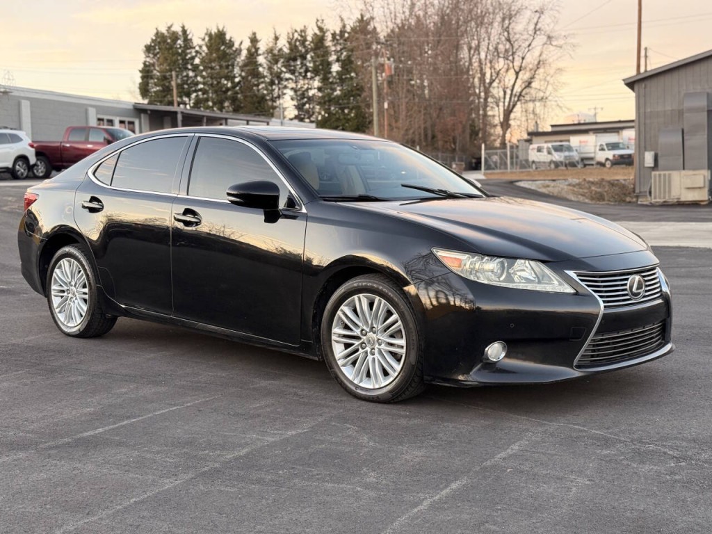 2013 Lexus ES 350 Image 7
