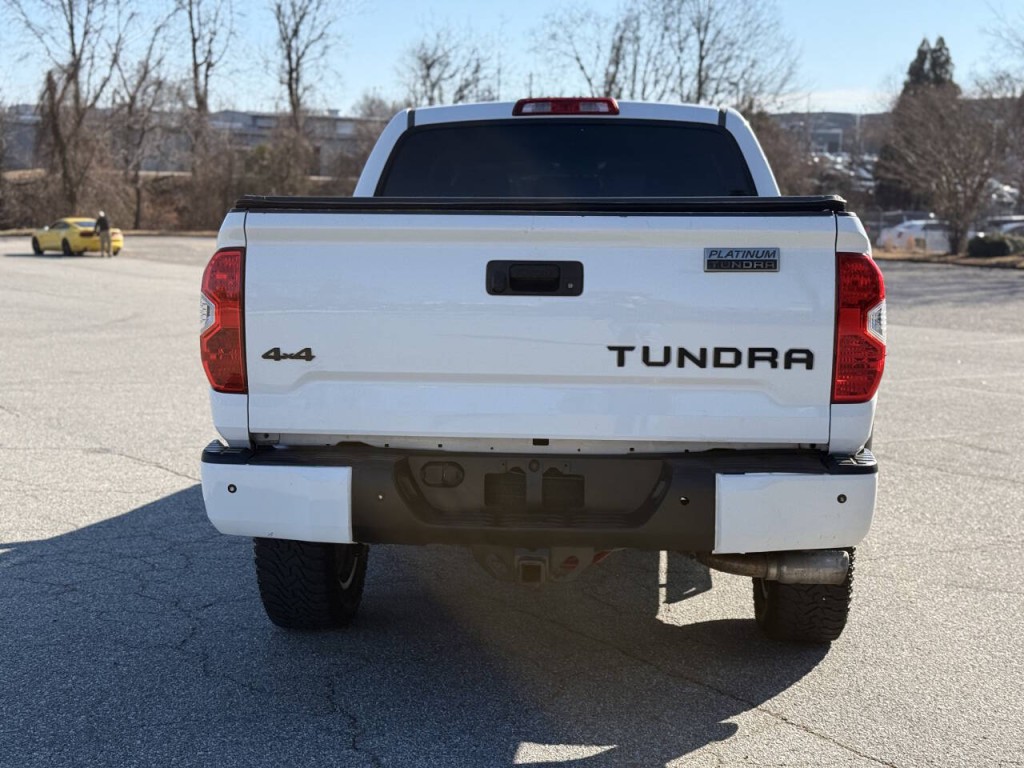 2017 Toyota Tundra Image 4