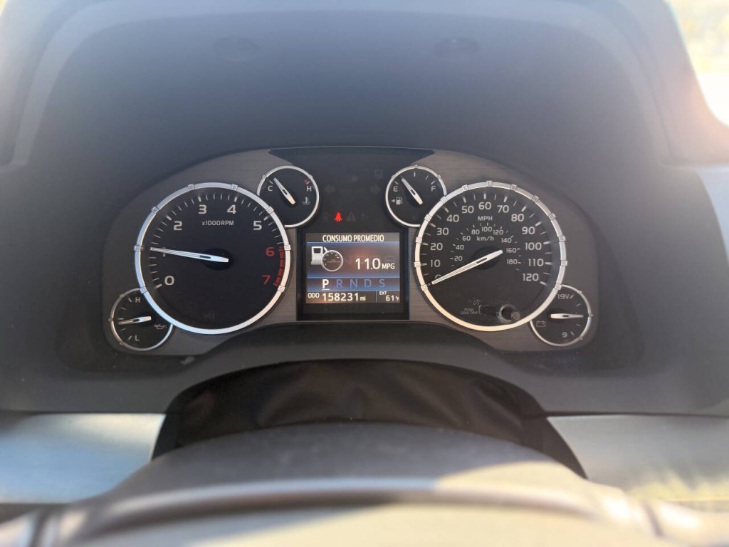 2017 Toyota Tundra Image 14